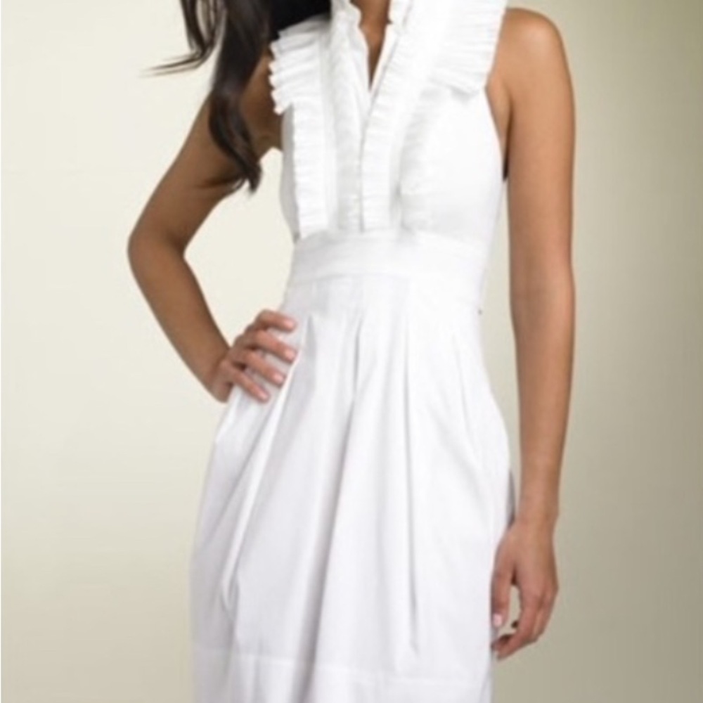 BCBG maxazria white ruffle halter Sleeveless Dress size 10